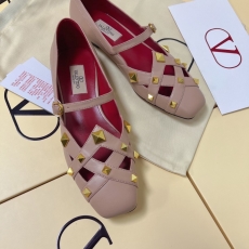 Valentino Flat Shoes